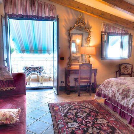 Villa Donna Fausta อาเจโรลา ภายนอก รูปภาพ