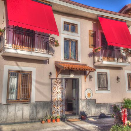 Villa Donna Fausta อาเจโรลา ภายนอก รูปภาพ