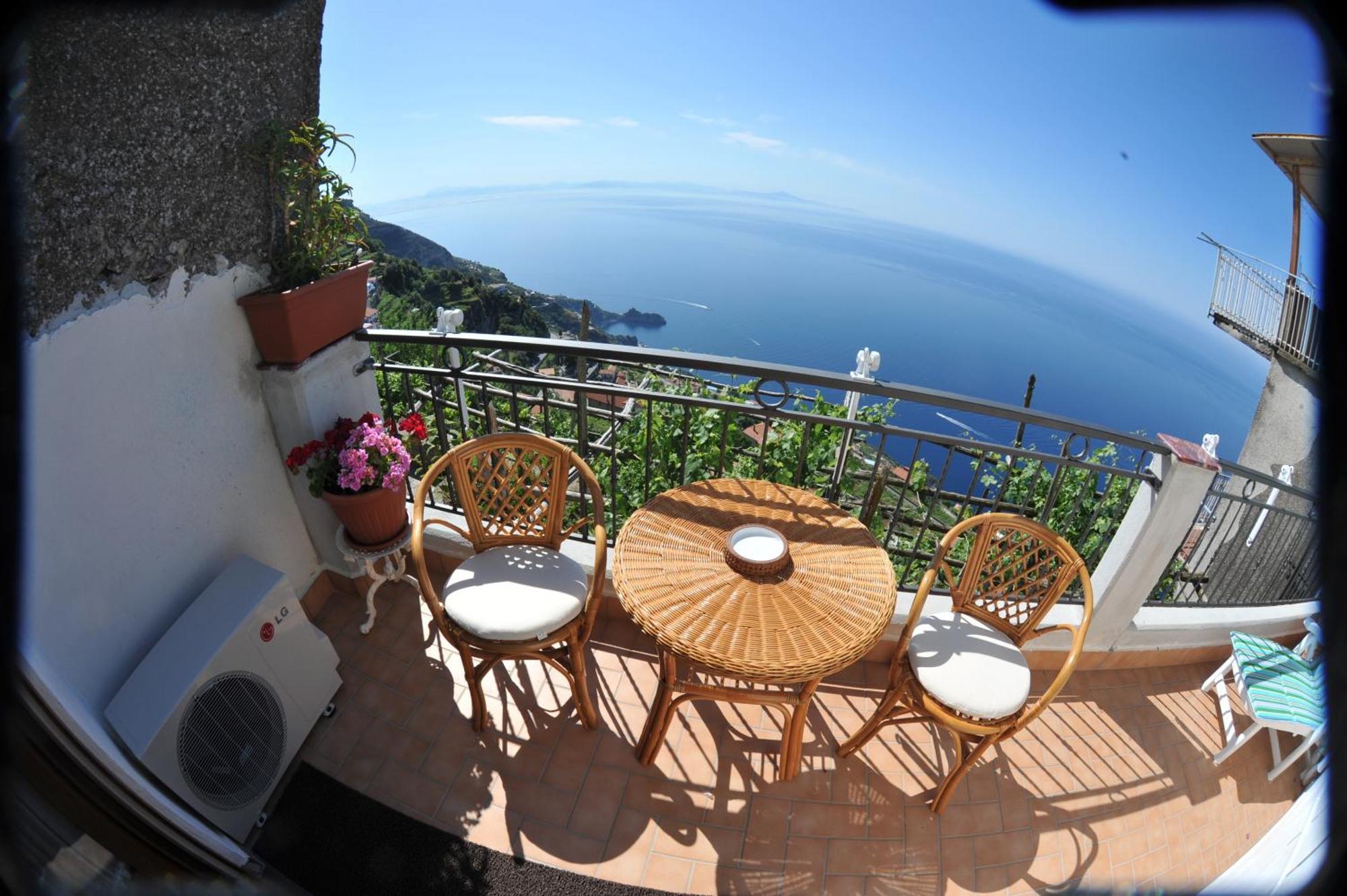 Villa Donna Fausta อาเจโรลา ภายนอก รูปภาพ