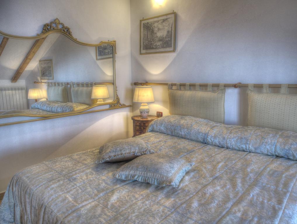 Villa Donna Fausta อาเจโรลา ห้อง รูปภาพ